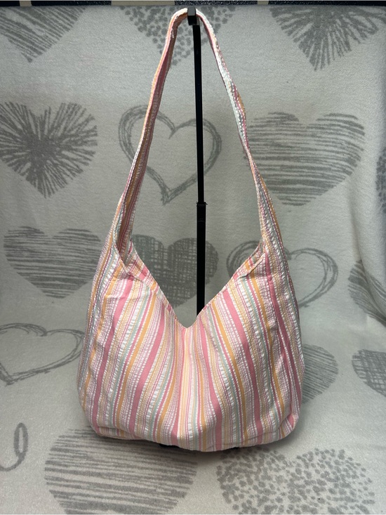 Handbags - Plaid pink tote bag with two pockets in the front brand new!